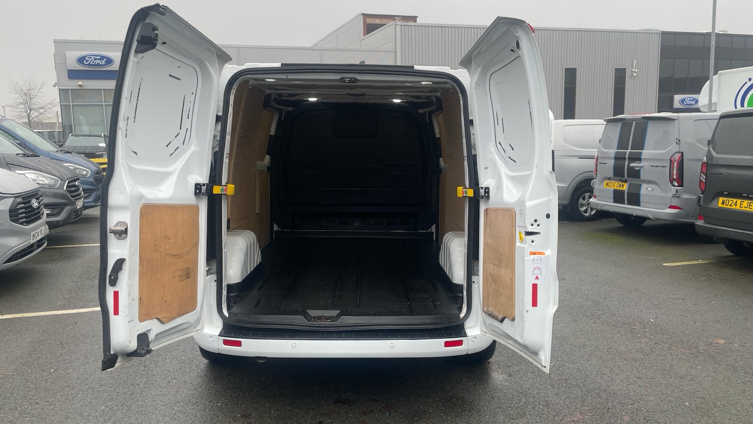 Used Ford Transit Custom 2021 for sale - 77248540: Photo 23