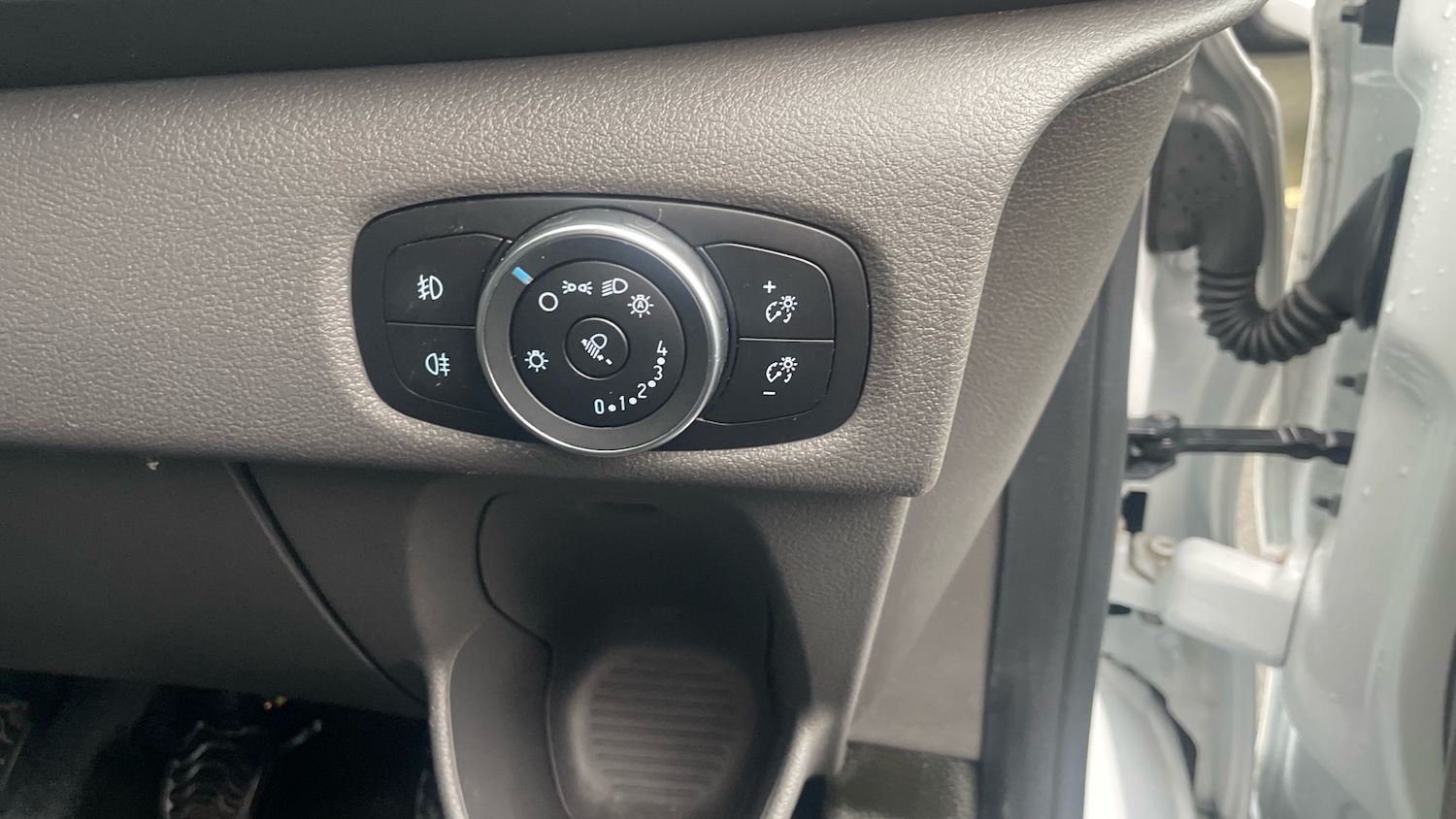 Used Ford Transit Custom 2021 for sale - 77248540: Photo 28