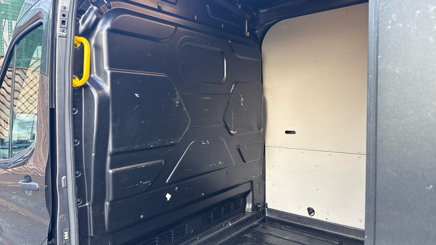 Used Ford Transit 2024 for sale - 76430735: Photo 15