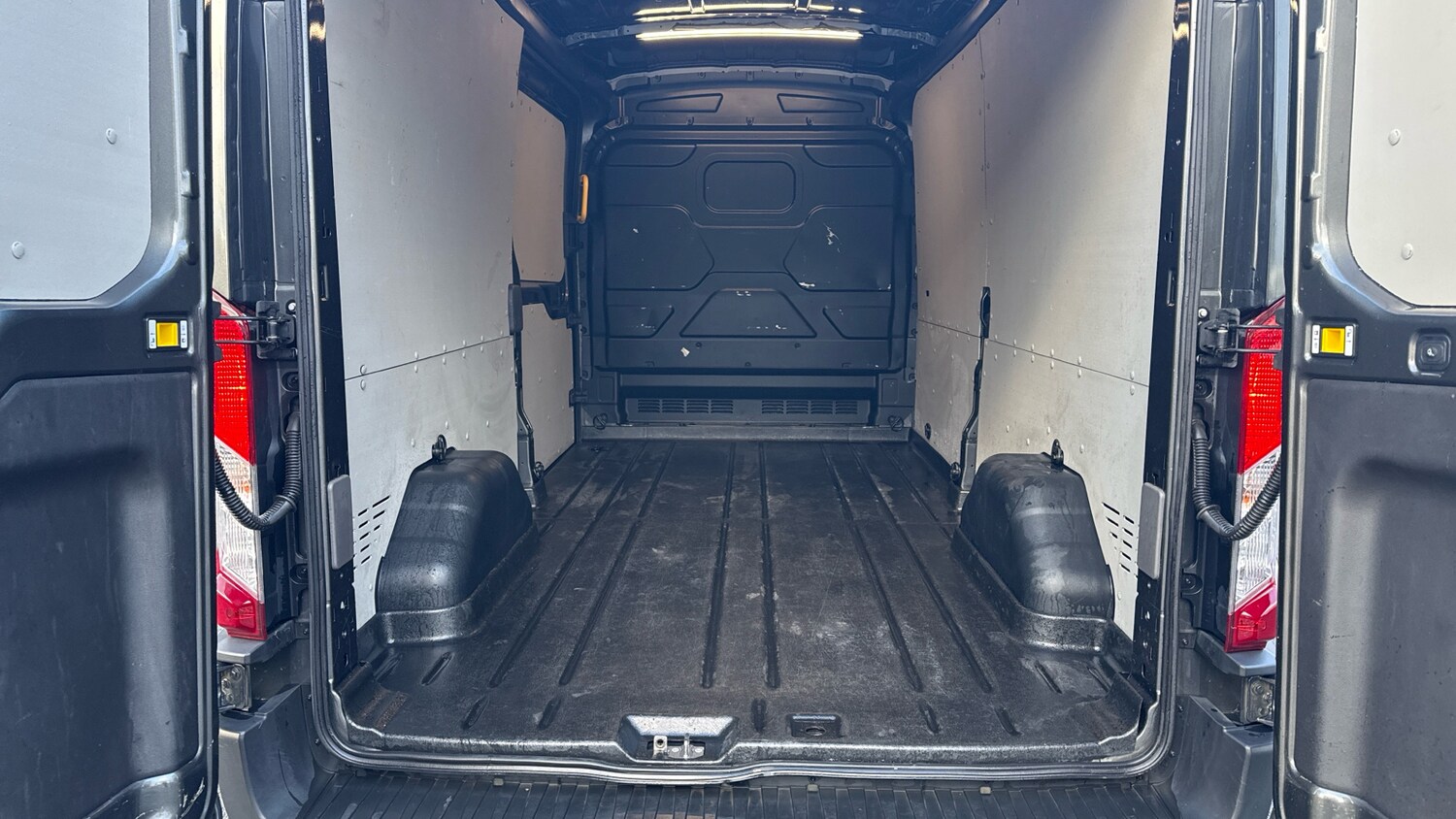 Used Ford Transit 2024 for sale - 76430735: Photo 23