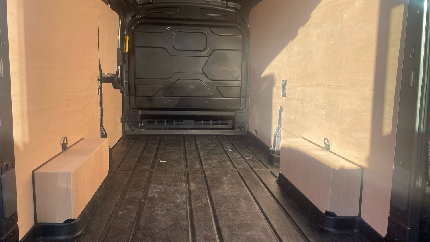 Used Ford Transit 2024 for sale - 76430735: Photo 32