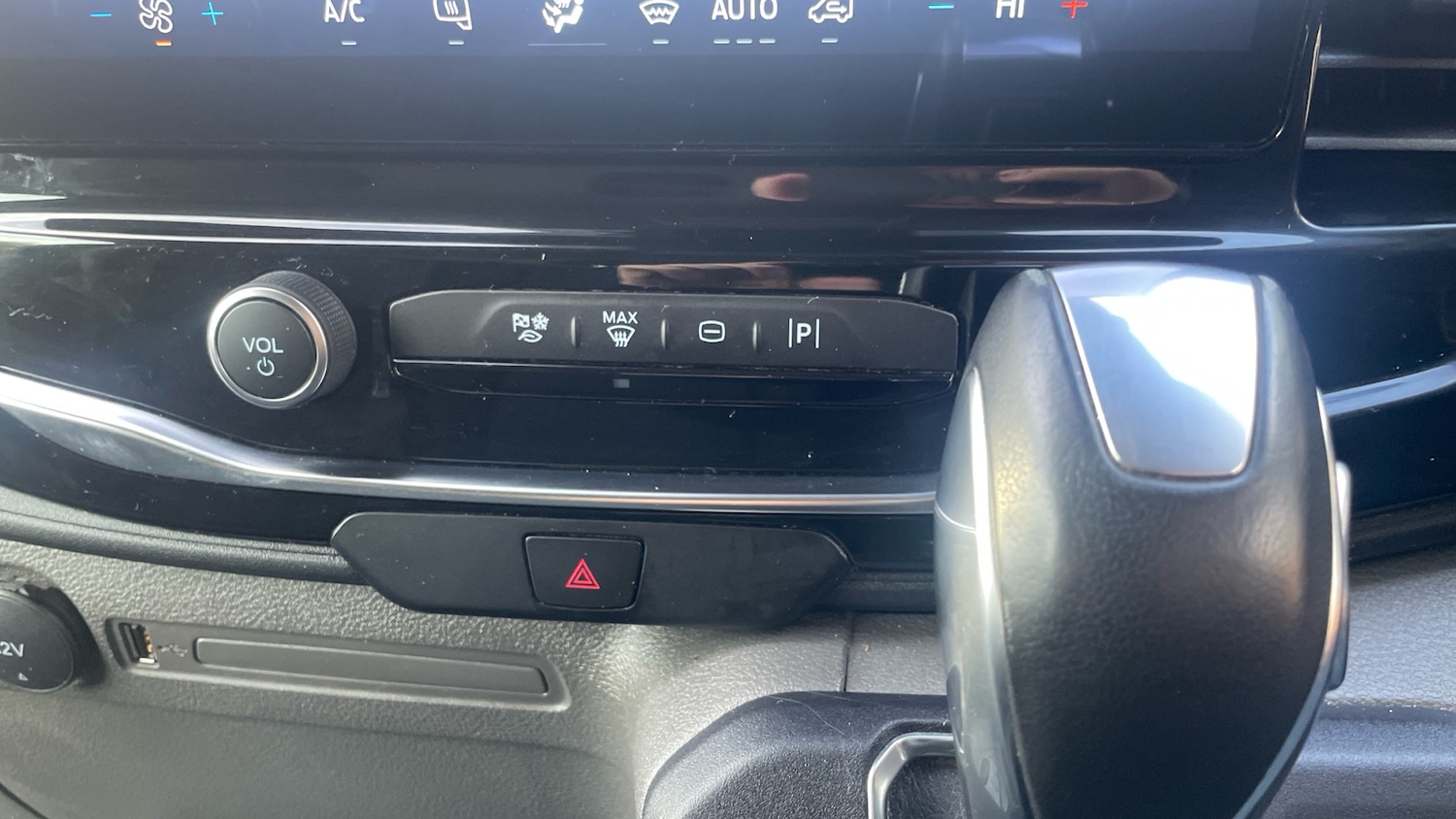 Used Ford Transit 2023 for sale - 76859681: Photo 14