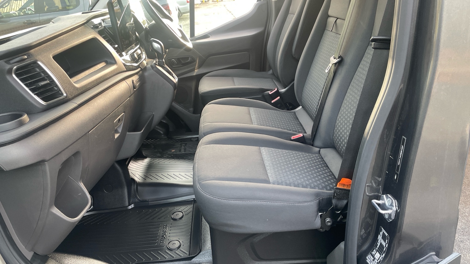 Used Ford Transit 2023 for sale - 76859681: Photo 16