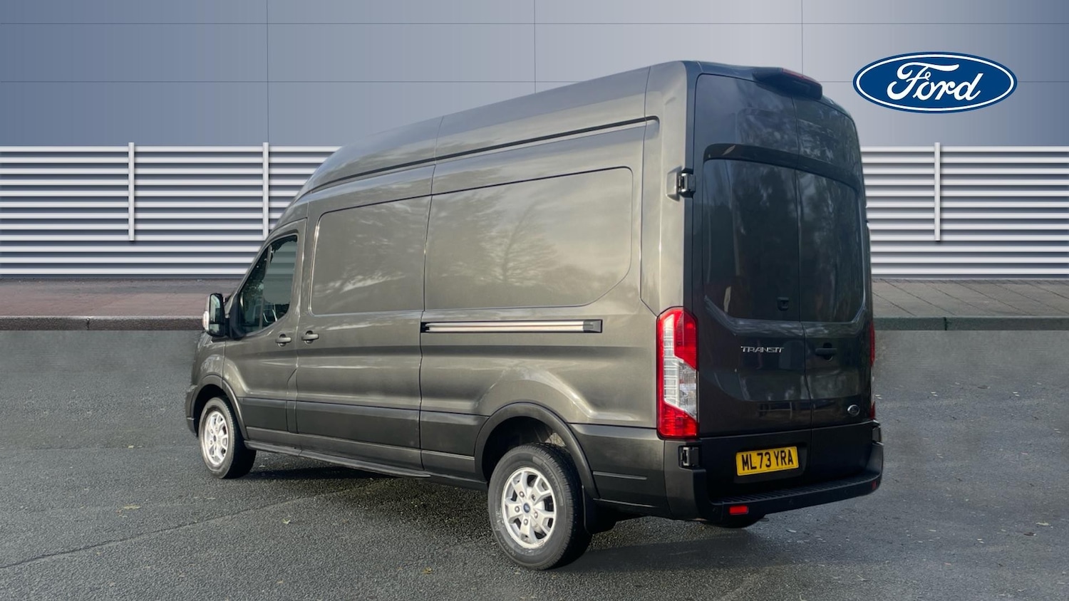 Used Ford Transit 2023 for sale - 76859681: Photo 2