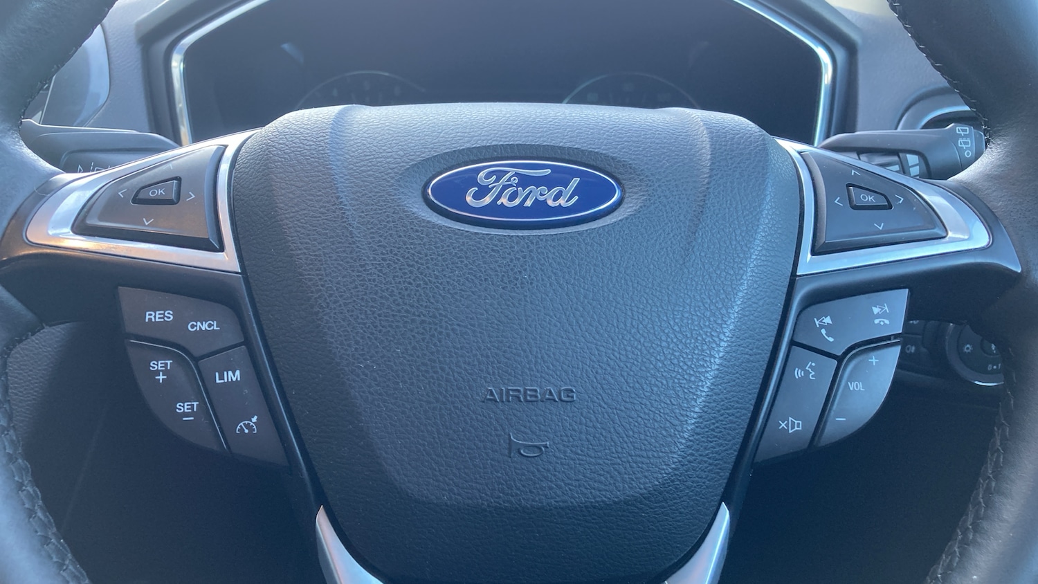 Used Ford Mondeo 2019 for sale - 78040181: Photo 21