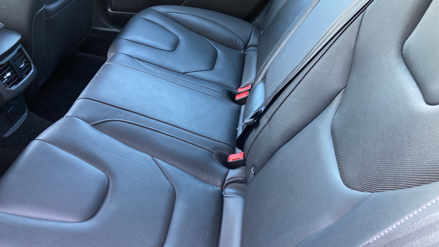 Used Ford Mondeo 2019 for sale - 78040181: Photo 26