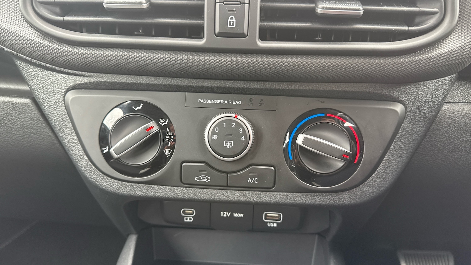 Used Hyundai i10 2025 for sale - 78105464: Photo 12