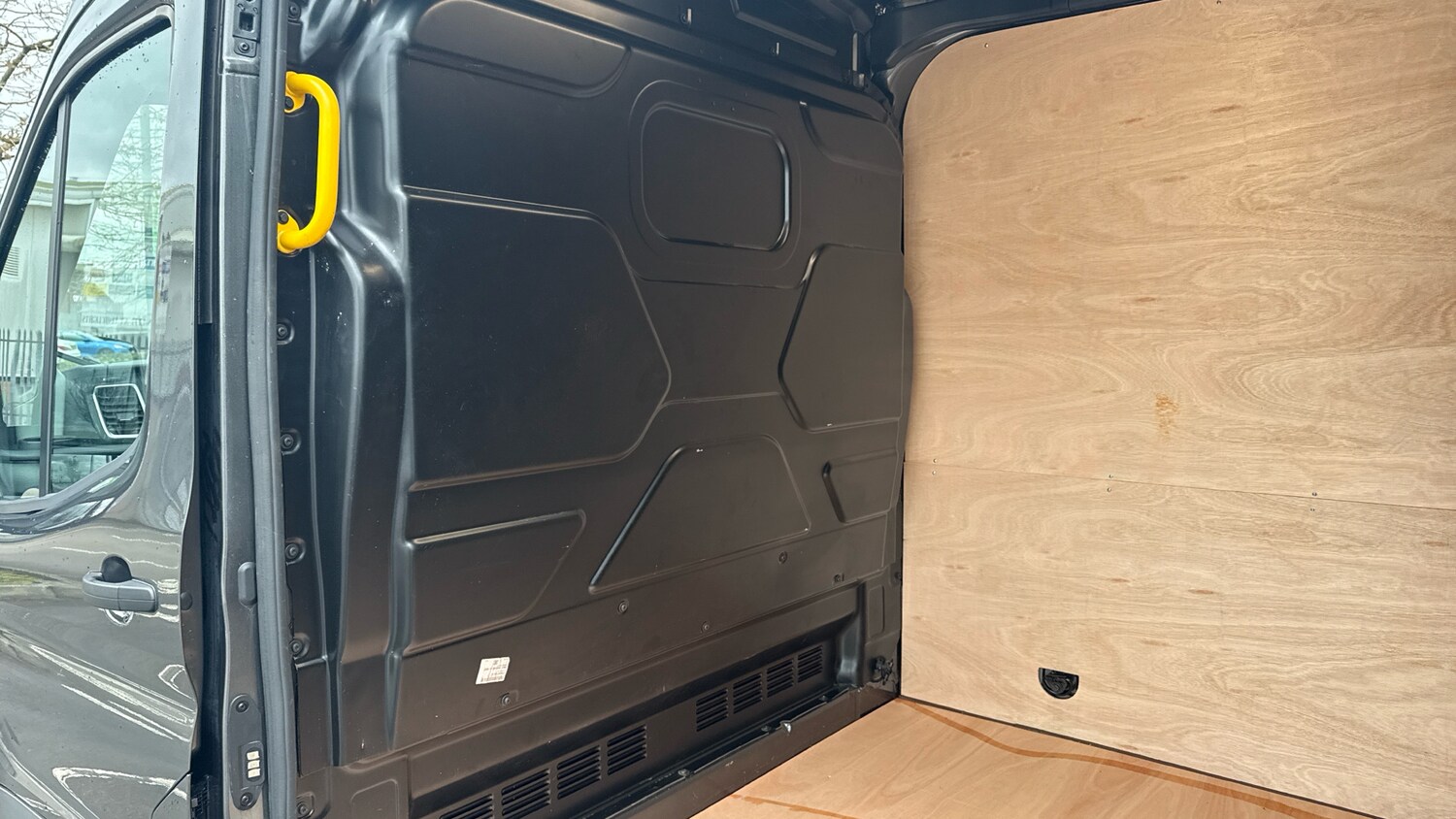 Used Ford Transit 2025 for sale - 77965603: Photo 18