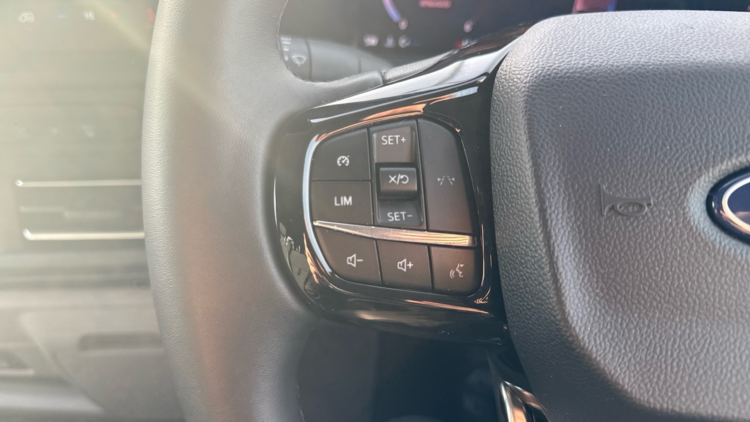 Used Ford Transit Custom 2025 for sale - 76405160: Photo 28