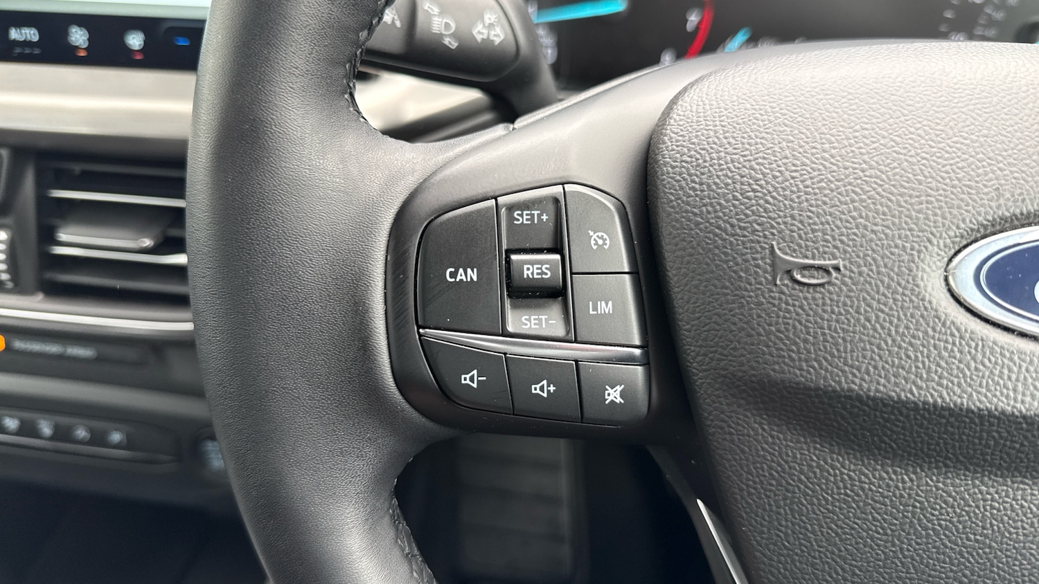 Used Ford Focus 2024 for sale - 78042629: Photo 17