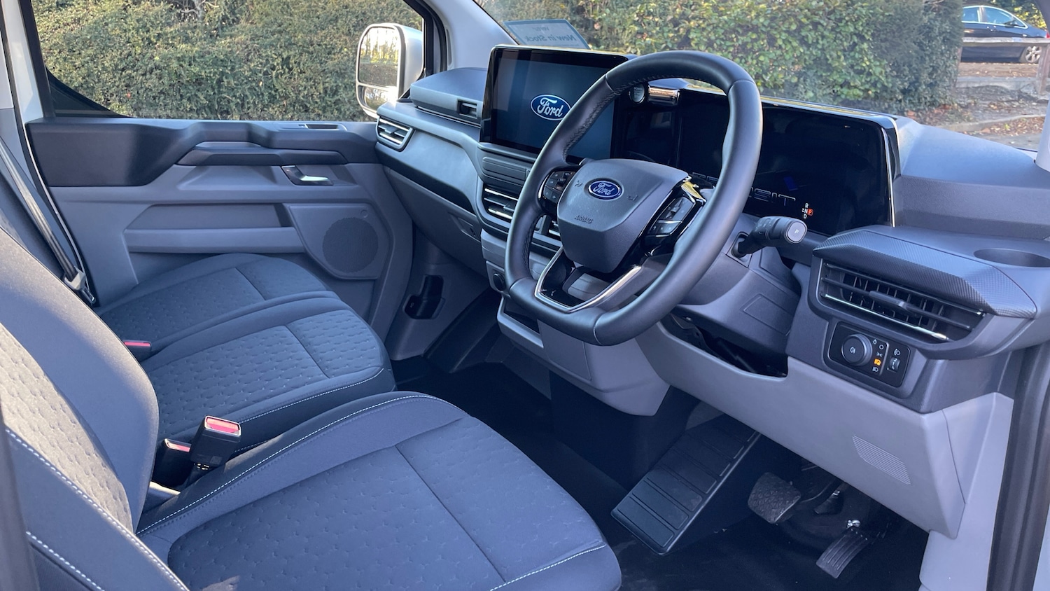 Used Ford Transit Custom 2025 for sale - 76652221: Photo 6