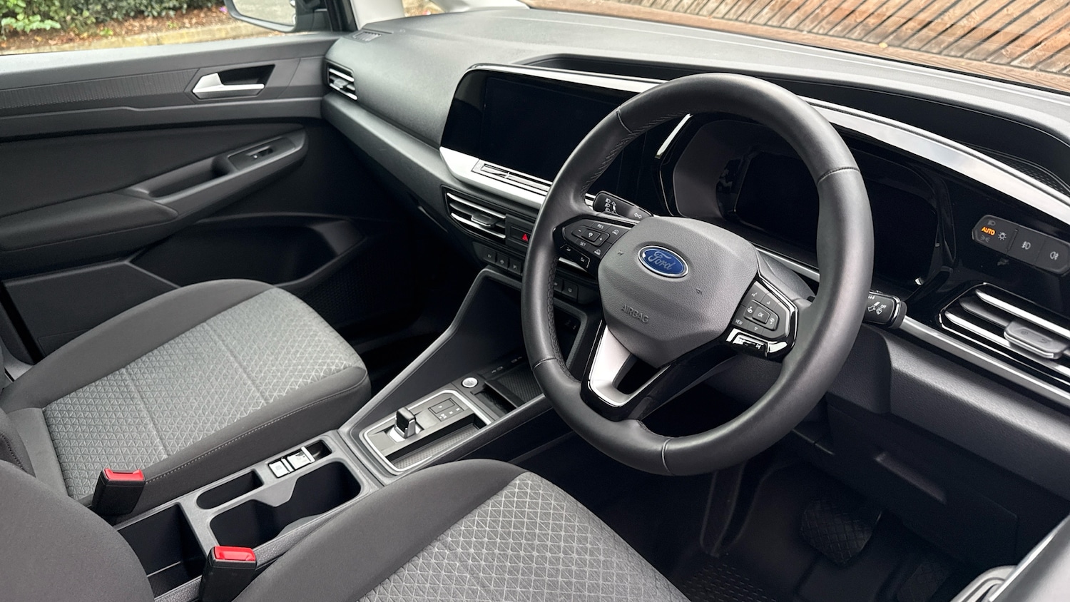 Used Ford Transit Connect 2025 for sale - 77094017: Photo 5