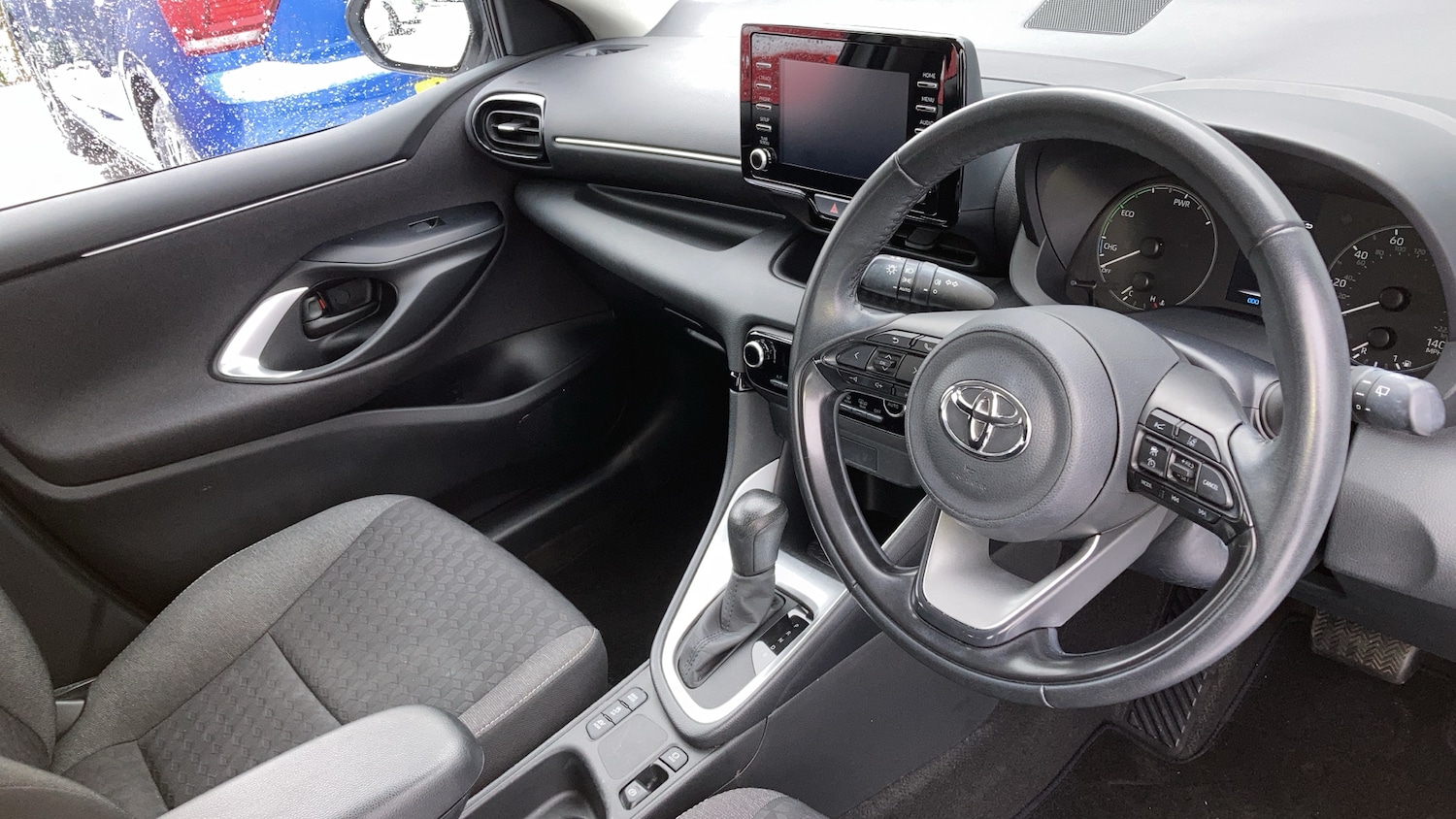 Used Toyota Yaris 2023 for sale - 77136803: Photo 17