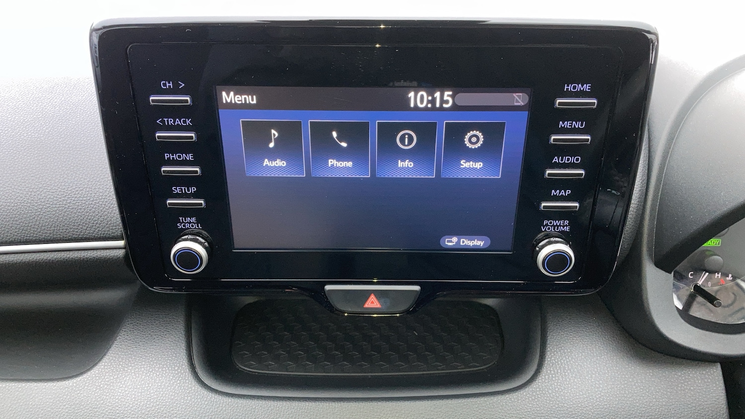 Used Toyota Yaris 2023 for sale - 77136803: Photo 38