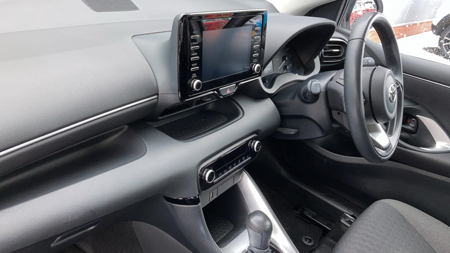 Used Toyota Yaris 2023 for sale - 77136803: Photo 9