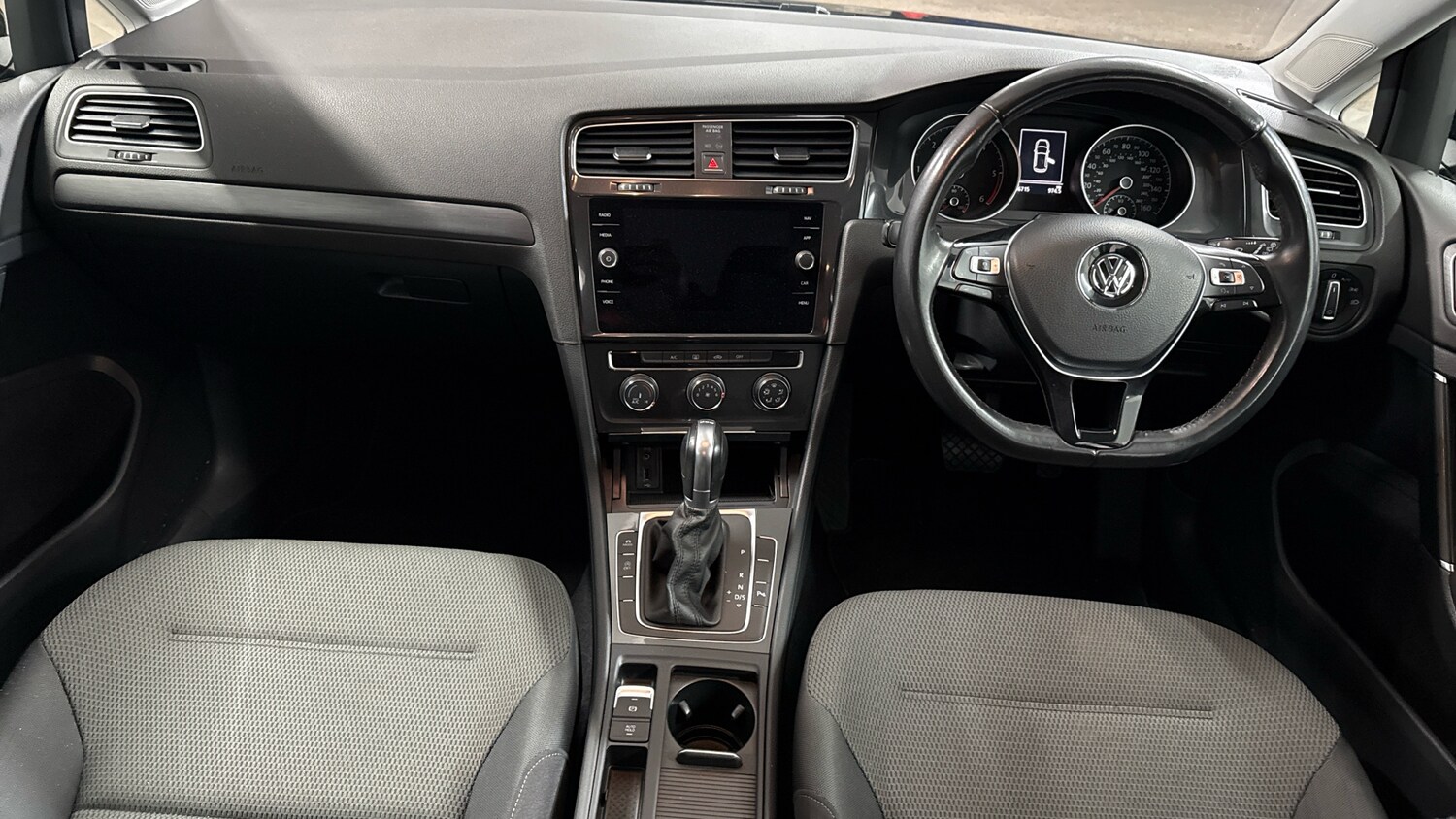 Used Volkswagen Golf 2017 for sale - 78027092: Photo 13