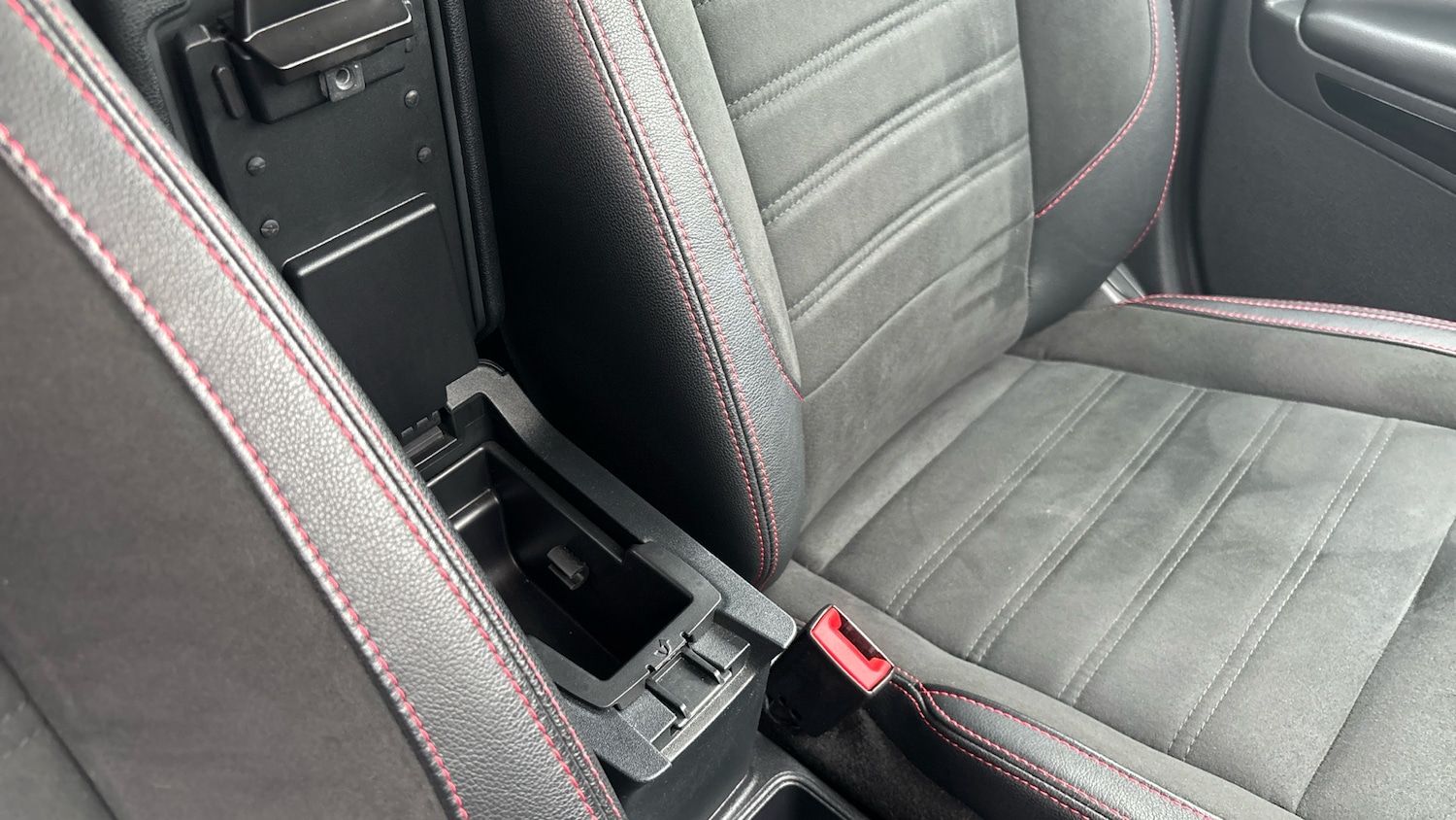 Used Ford Ecosport 2019 for sale - 78078010: Photo 14