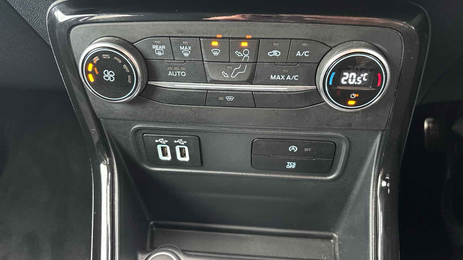 Used Ford Ecosport 2019 for sale - 78078010: Photo 16