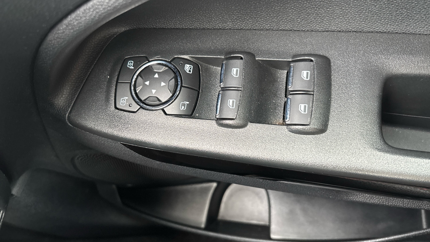 Used Ford Ecosport 2019 for sale - 78078010: Photo 24