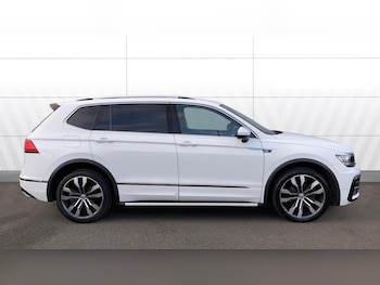 Used Volkswagen Tiguan Allspace 2019 for sale - 76919670: Photo