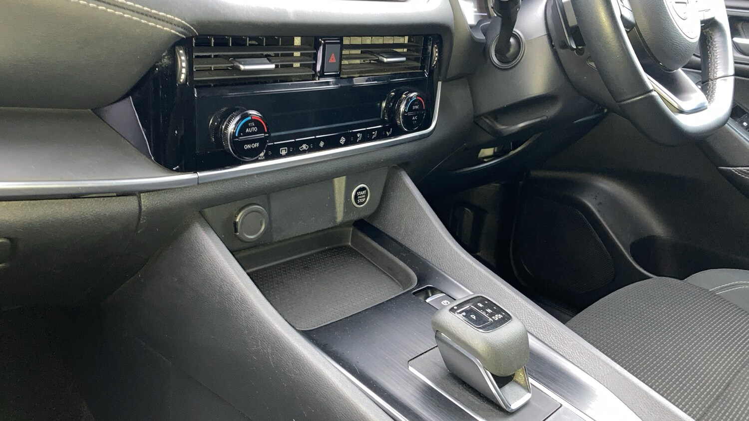 Used Nissan Qashqai 2022 for sale - 76693189: Photo 14