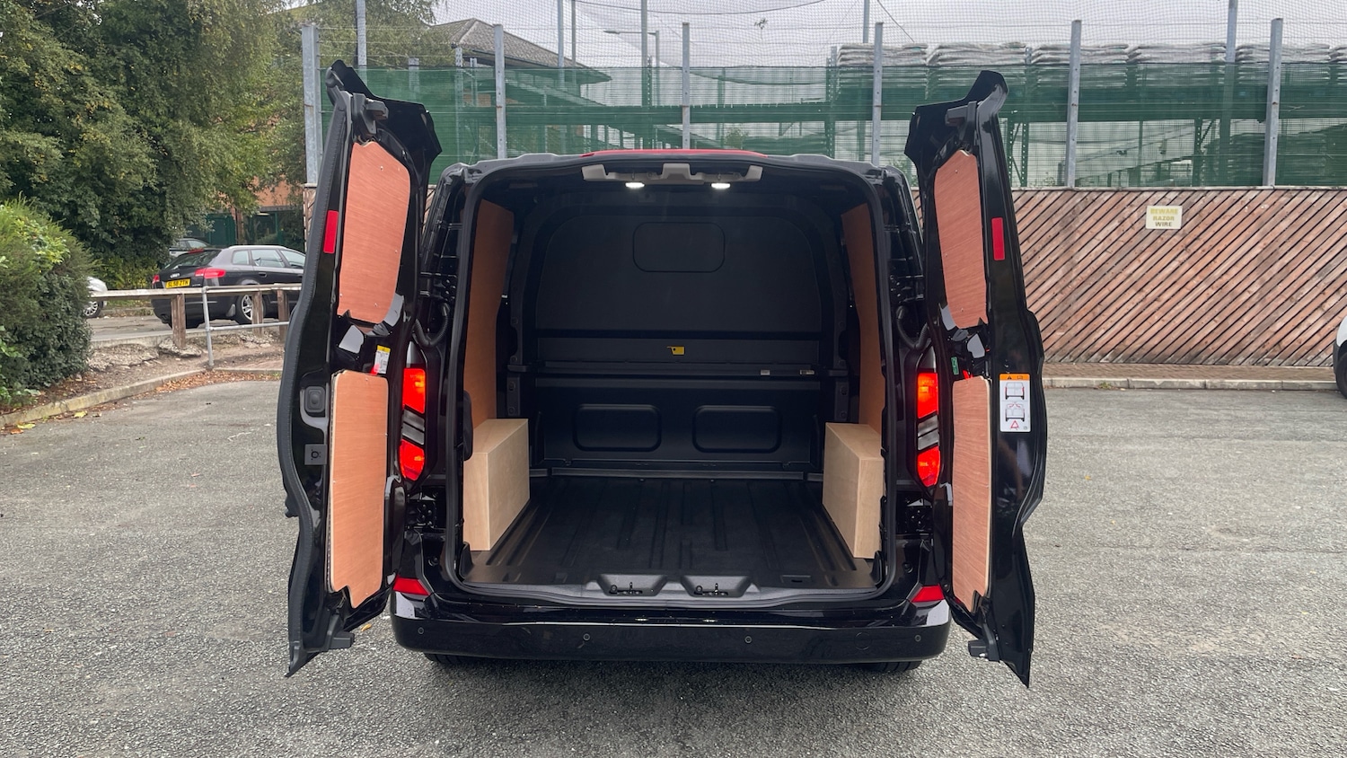 Used Ford Transit Custom 2025 for sale - 76198051: Photo 23