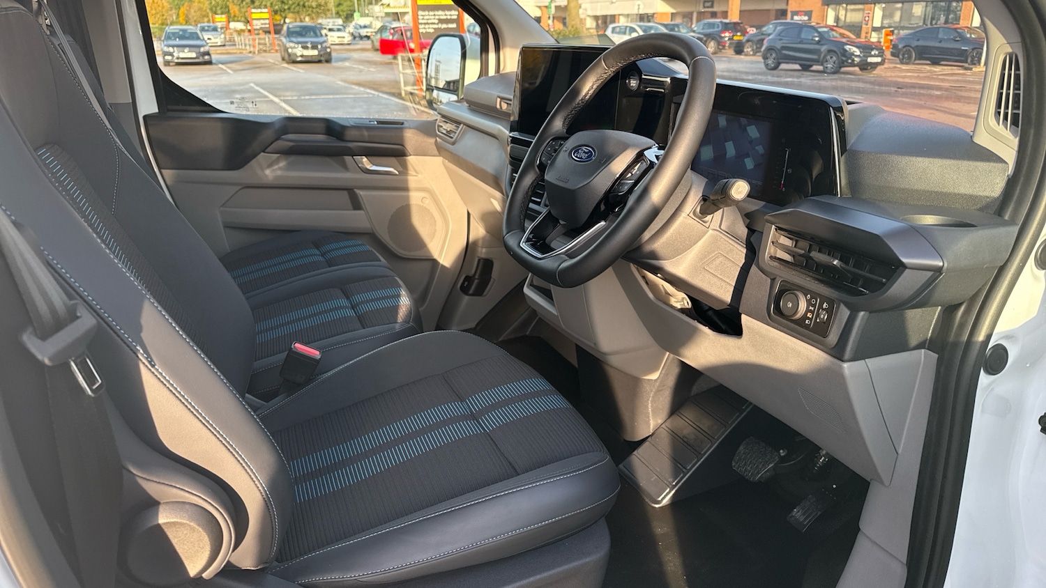 Used Ford Transit Custom 2025 for sale - 76505506: Photo 4