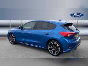 Used Ford Focus 2021 for sale - 79253499: Photo