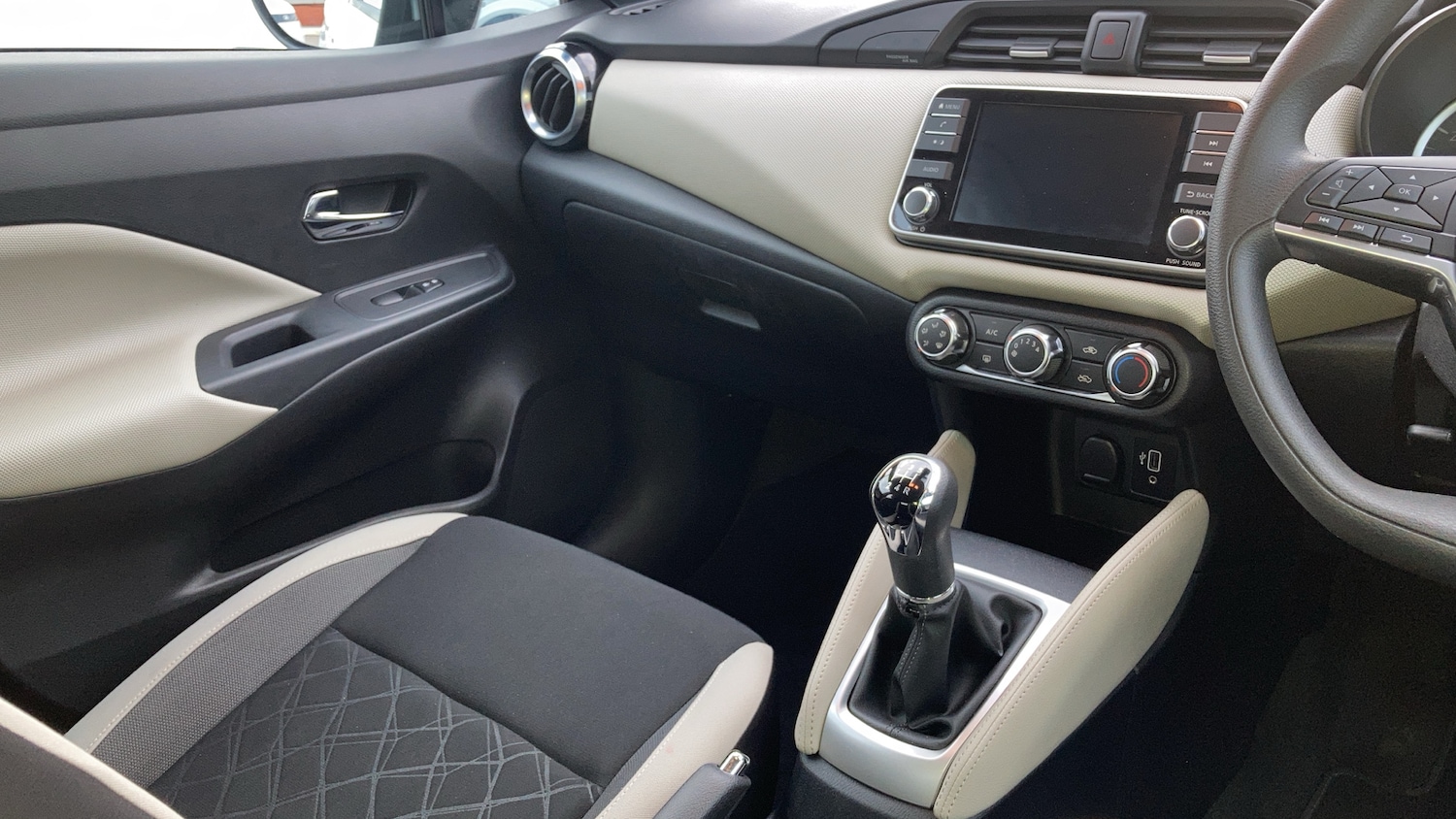 Used Nissan Micra 2020 for sale - 76120119: Photo 16