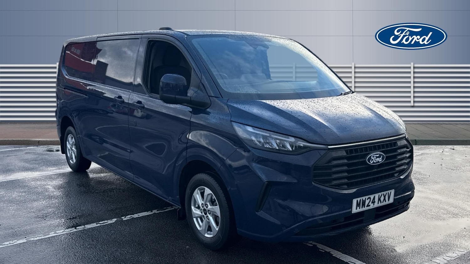 Used Ford Transit Custom 2024 for sale - 76374592: Photo 1