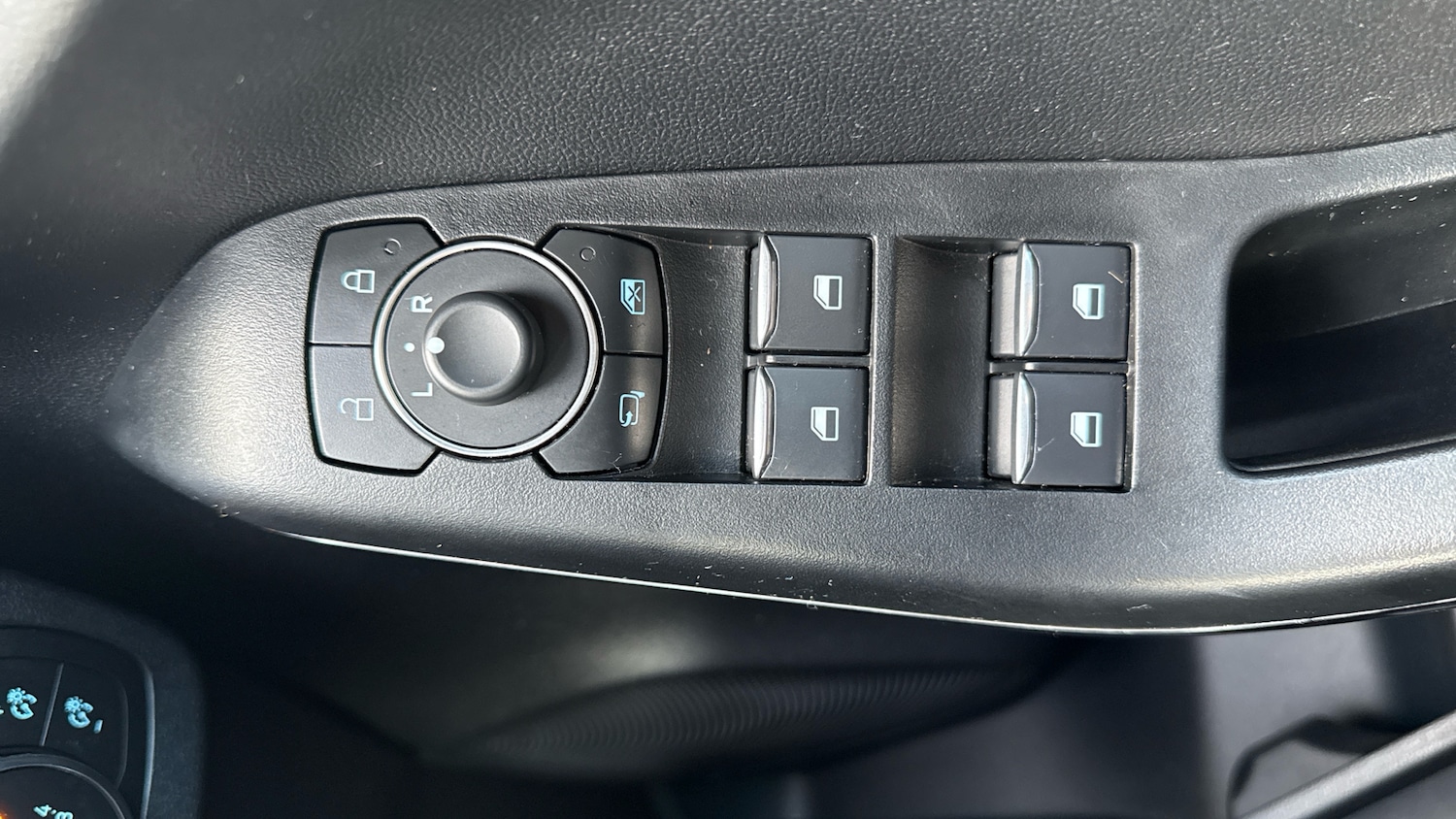 Used Ford Puma 2024 for sale - 76884735: Photo 22