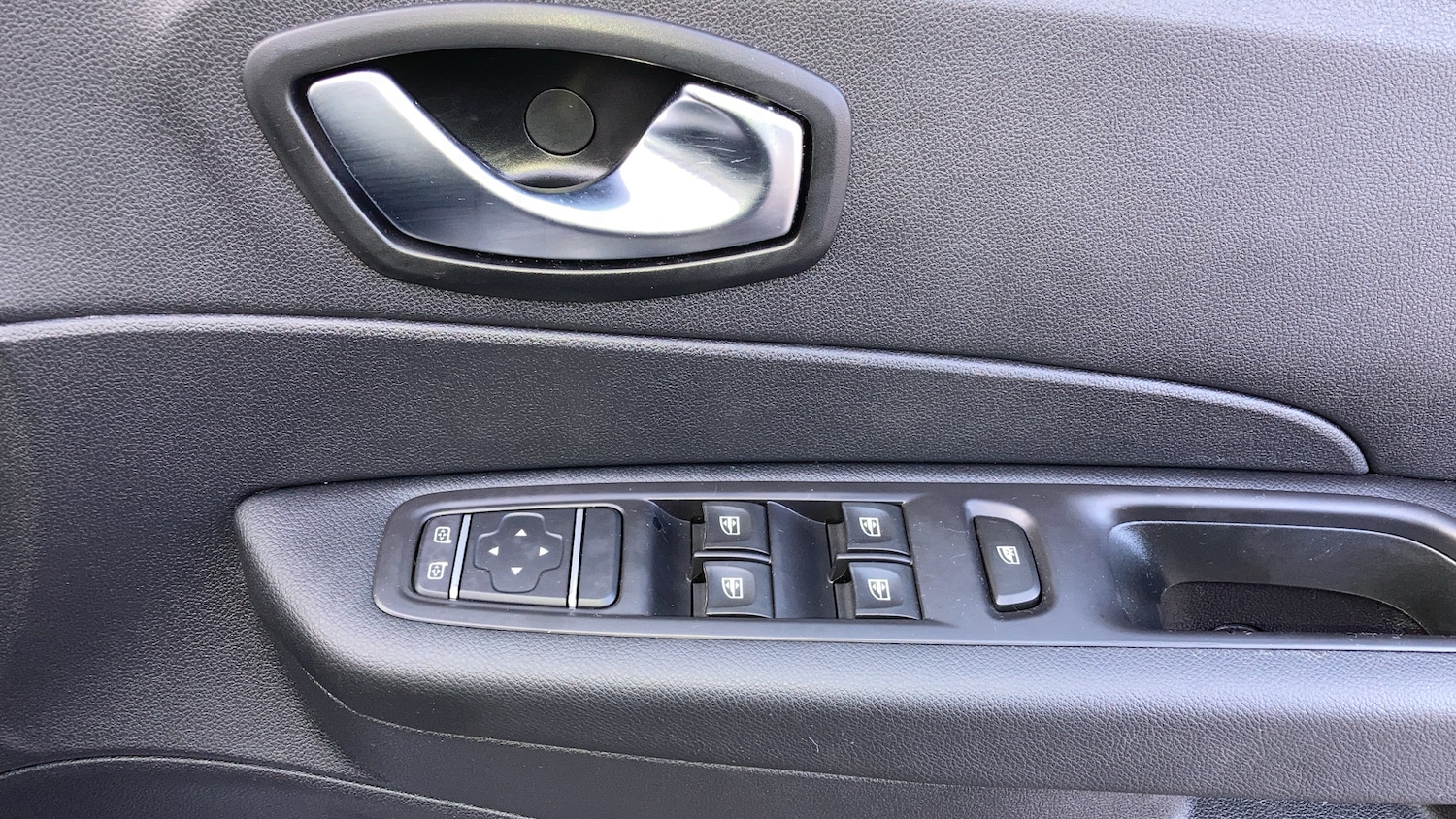 Used Renault Captur 2019 for sale - 77595167: Photo 29