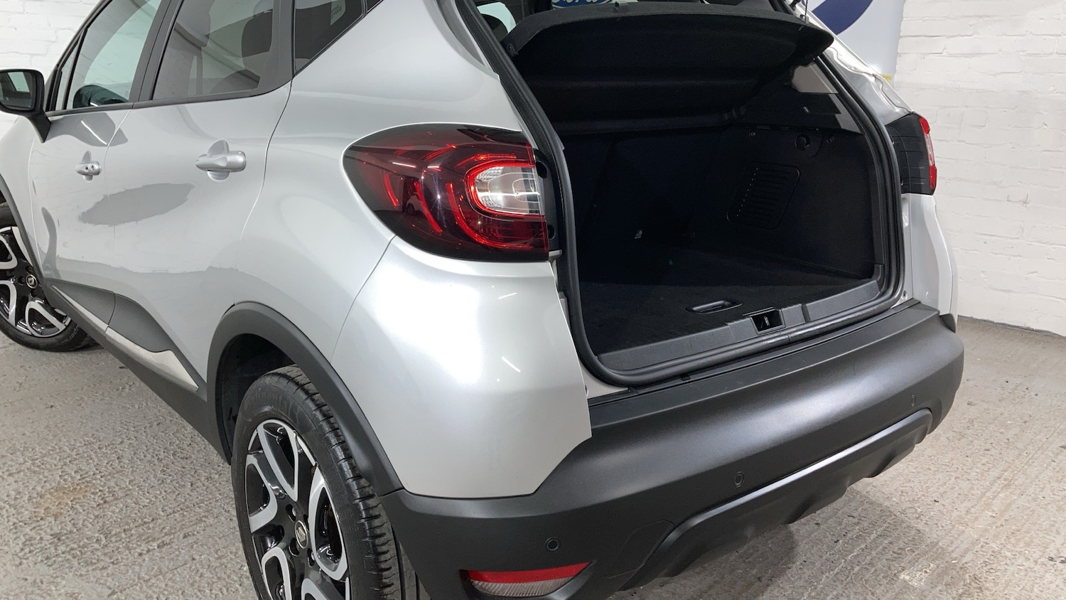 Used Renault Captur 2019 for sale - 77595167: Photo 41