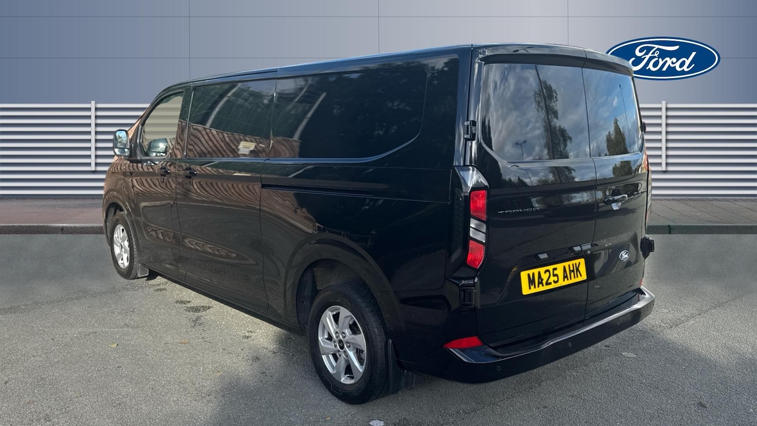 Used Ford Transit Custom 2025 for sale - 76036552: Photo 2
