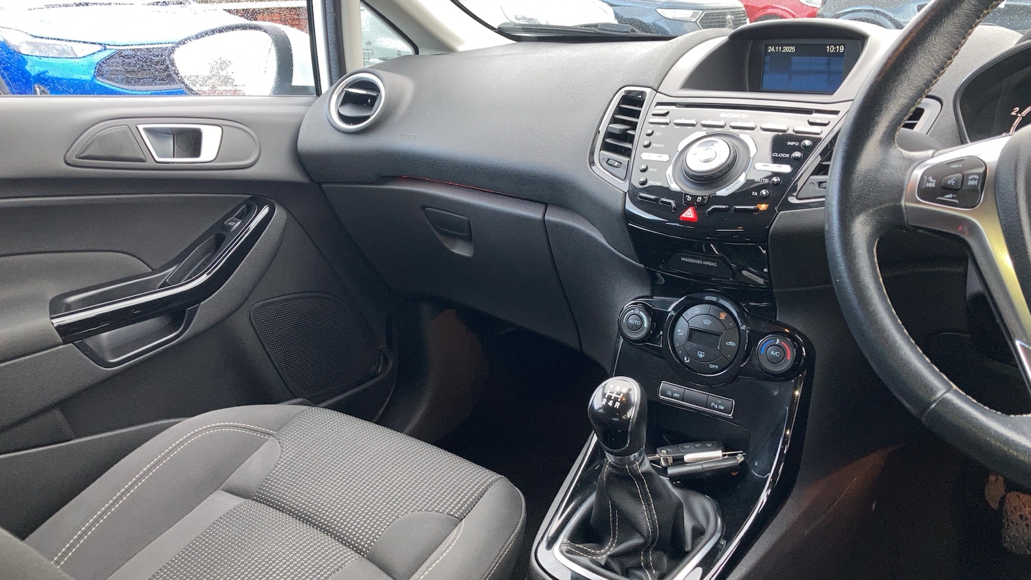 Used Ford Fiesta 2017 for sale - 76693192: Photo 14