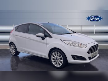 2017 (17) - 1.0 EcoBoost Titanium 5dr