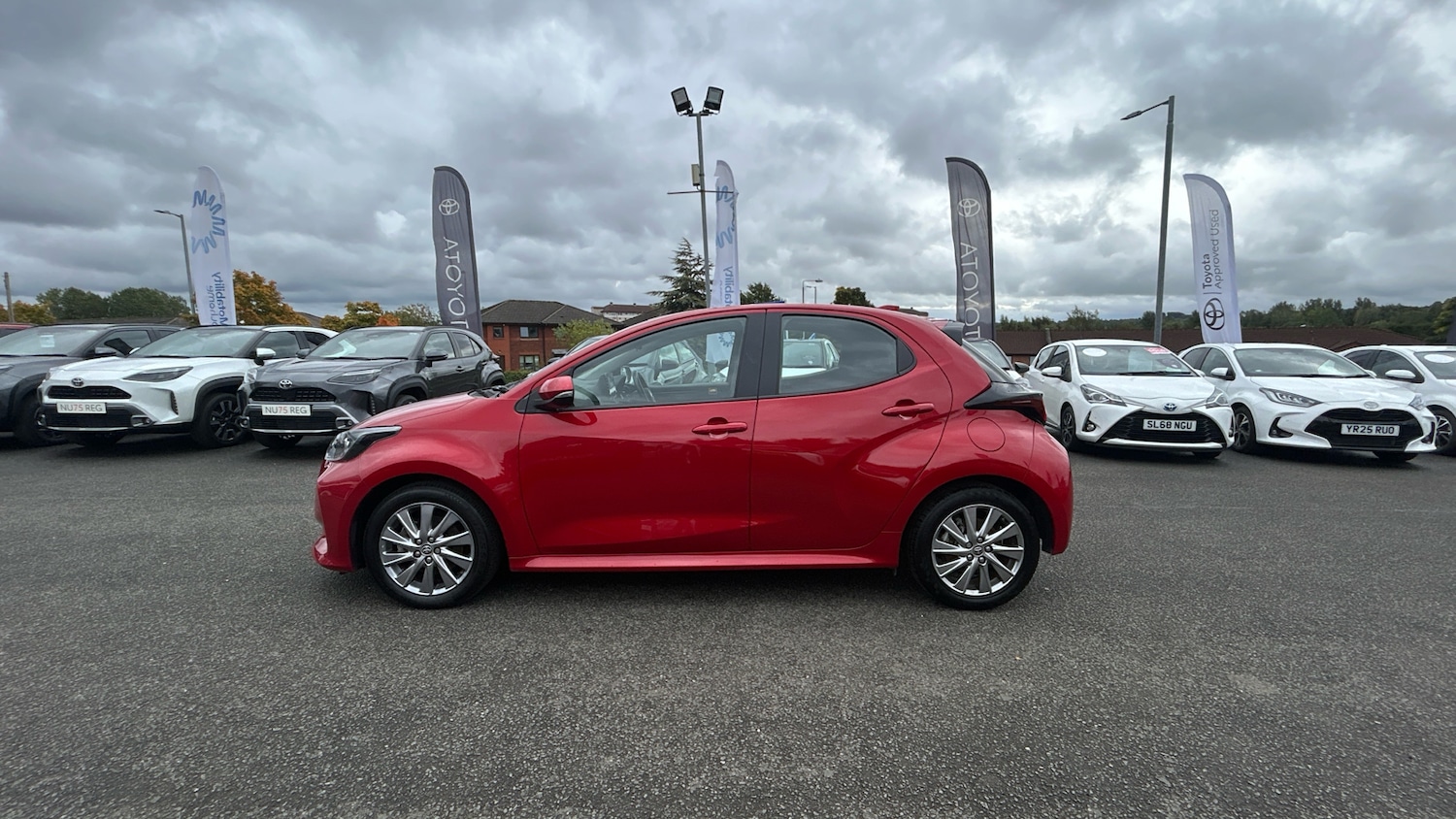 Used Toyota Yaris 2022 for sale - 76470905: Photo 17