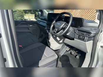 Used Ford Transit Custom 2024 for sale - 76263708: Photo 4