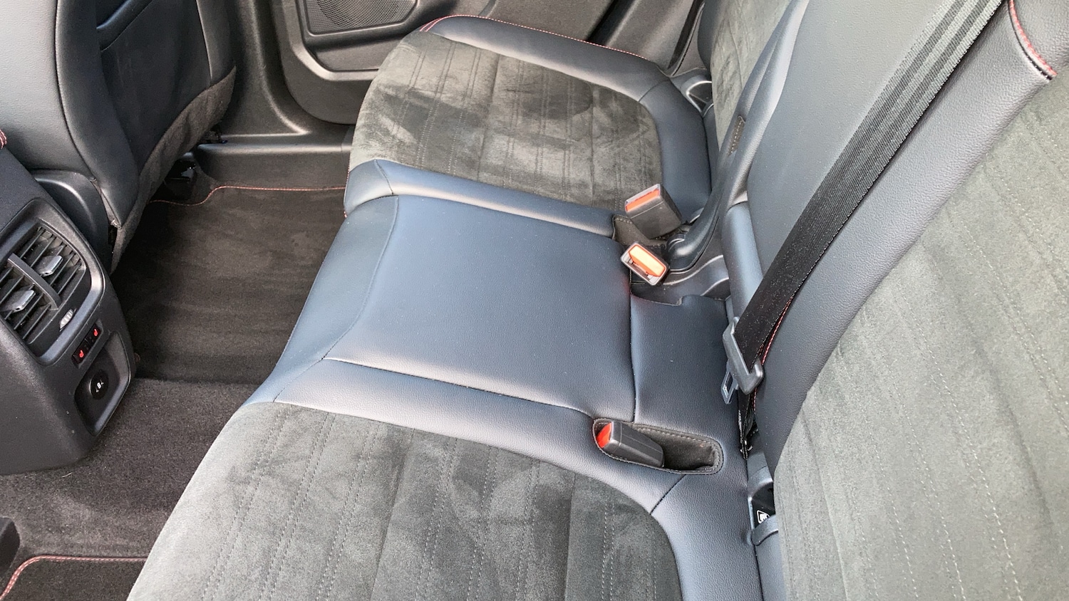 Used Ford Kuga 2023 for sale - 76738668: Photo 17