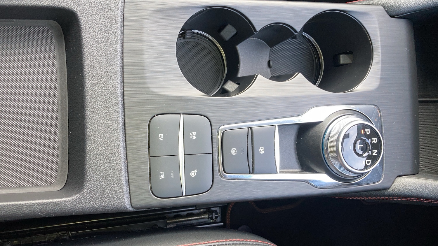 Used Ford Kuga 2023 for sale - 76738668: Photo 30