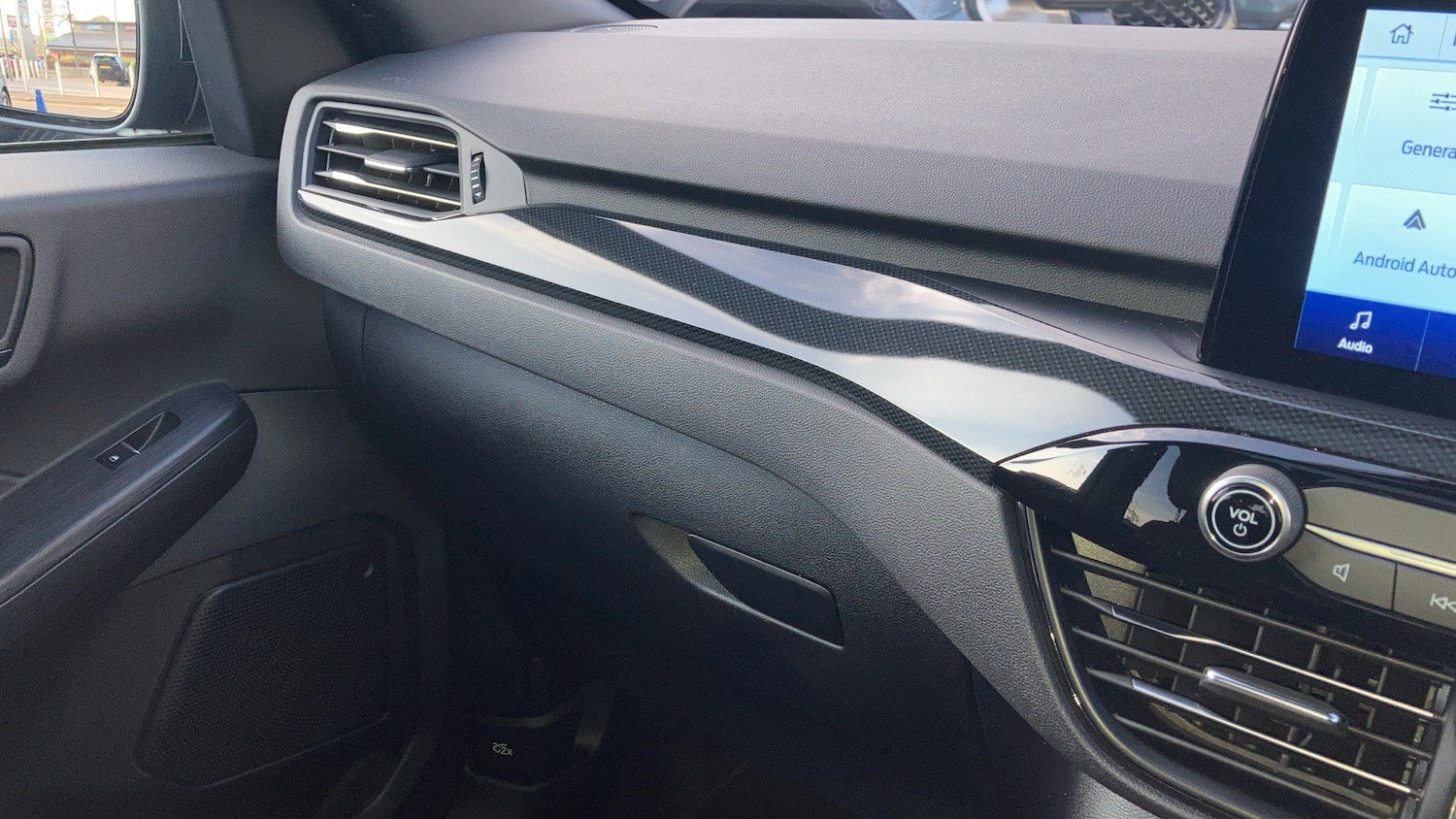 Used Ford Kuga 2023 for sale - 76738668: Photo 31