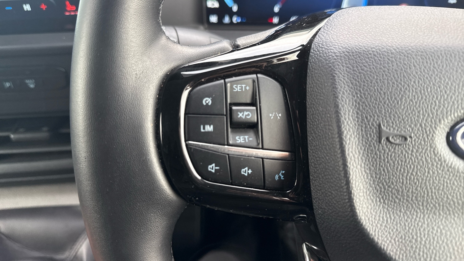Used Ford Transit Custom 2025 for sale - 76352014: Photo 8