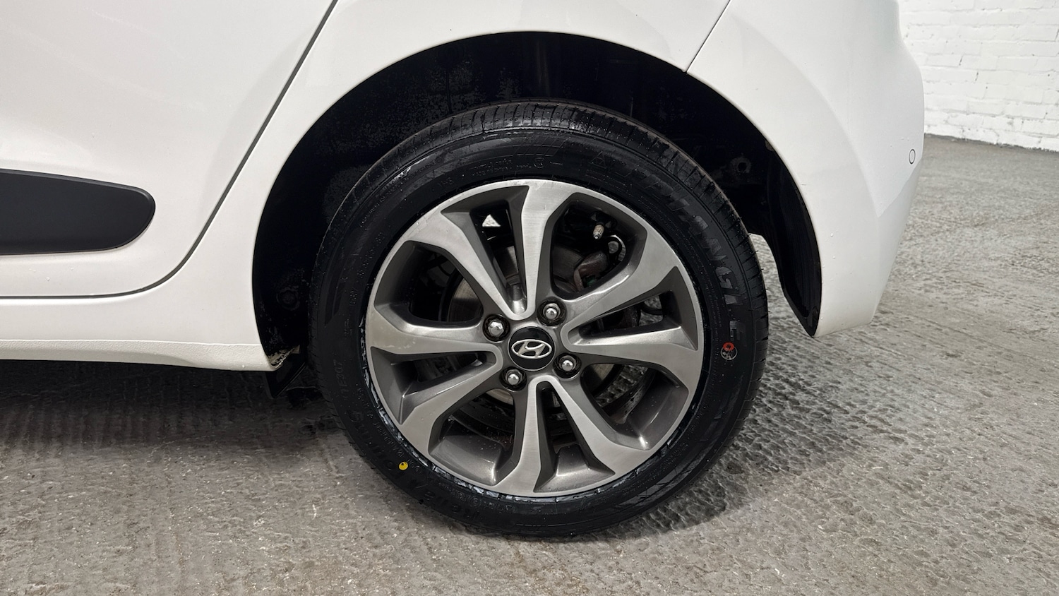 Used Hyundai i10 2018 for sale - 78038524: Photo 32