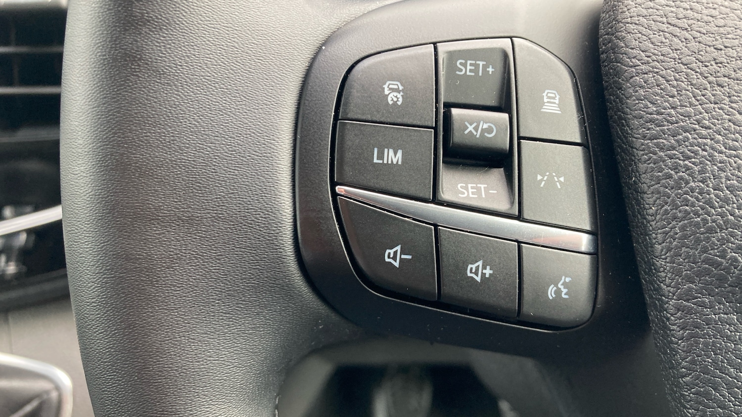 Used Ford Transit 2025 for sale - 77717693: Photo 8