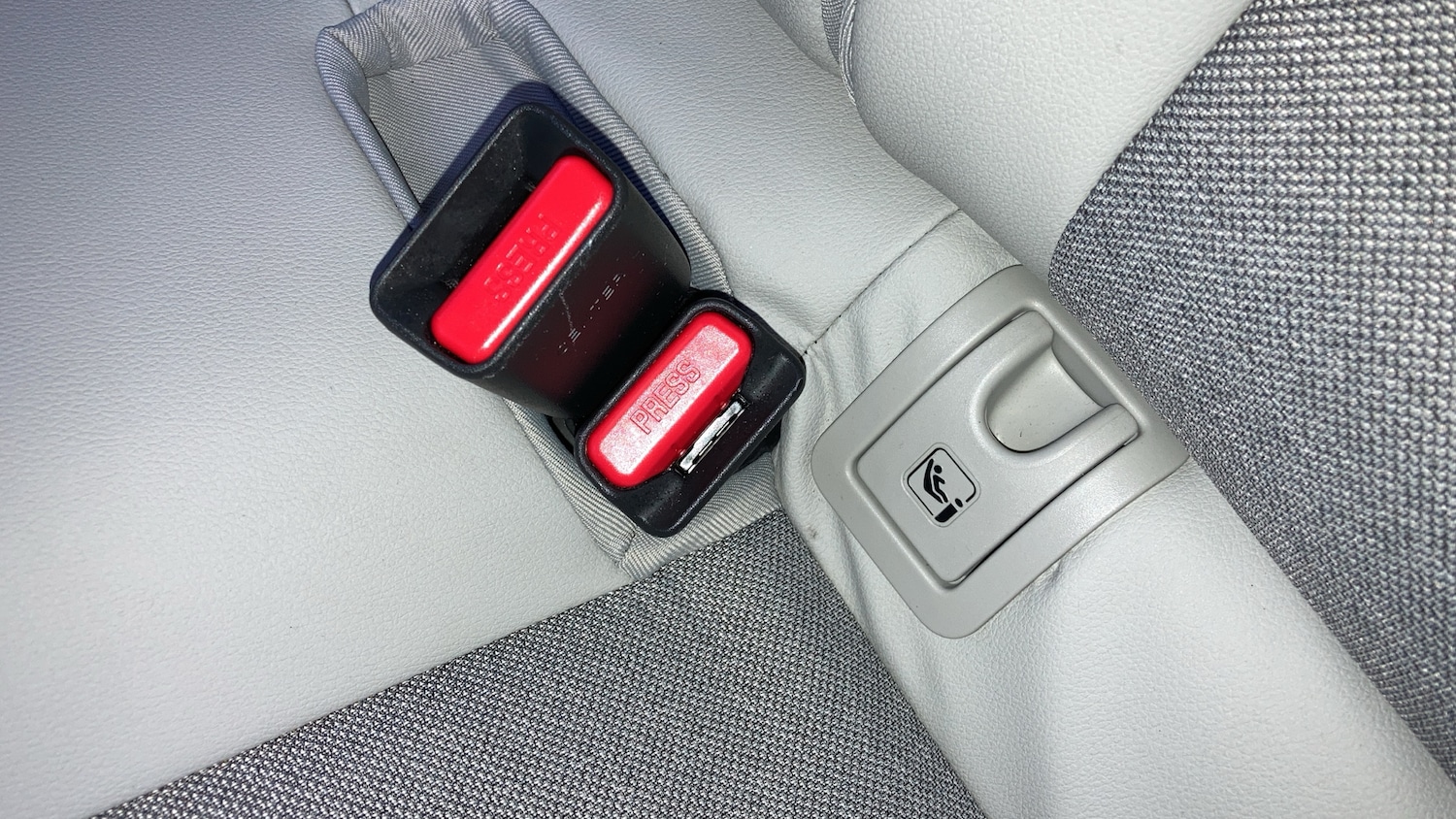 Used Toyota Yaris 2022 for sale - 77282921: Photo 25