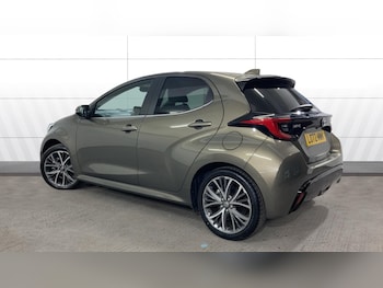 Used Toyota Yaris 2022 for sale - 77282921: Photo