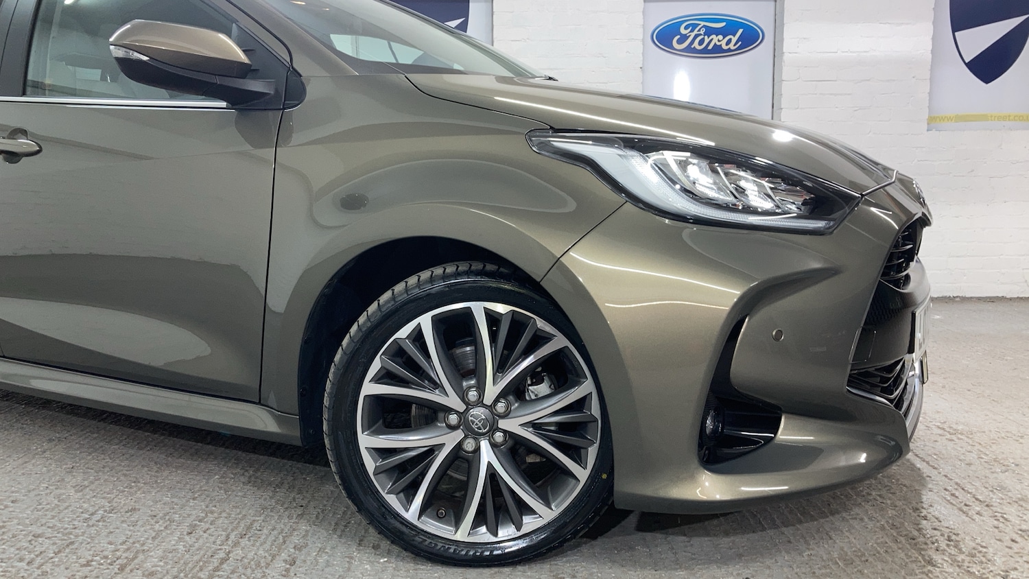 Used Toyota Yaris 2022 for sale - 77282921: Photo 35