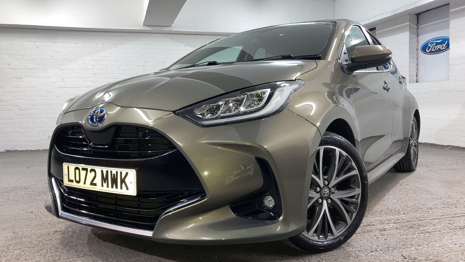 Used Toyota Yaris 2022 for sale - 77282921: Photo 38