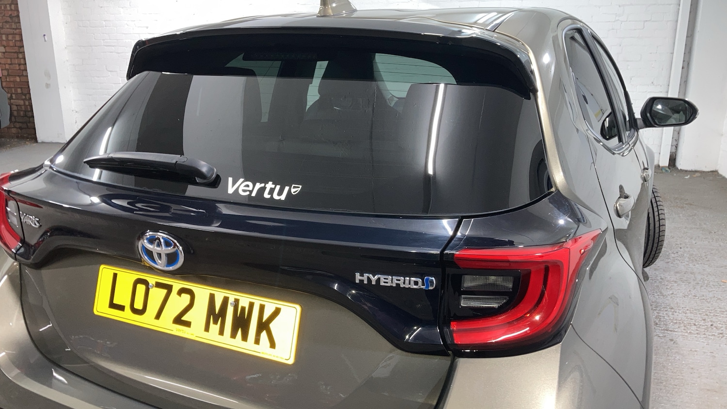 Used Toyota Yaris 2022 for sale - 77282921: Photo 40