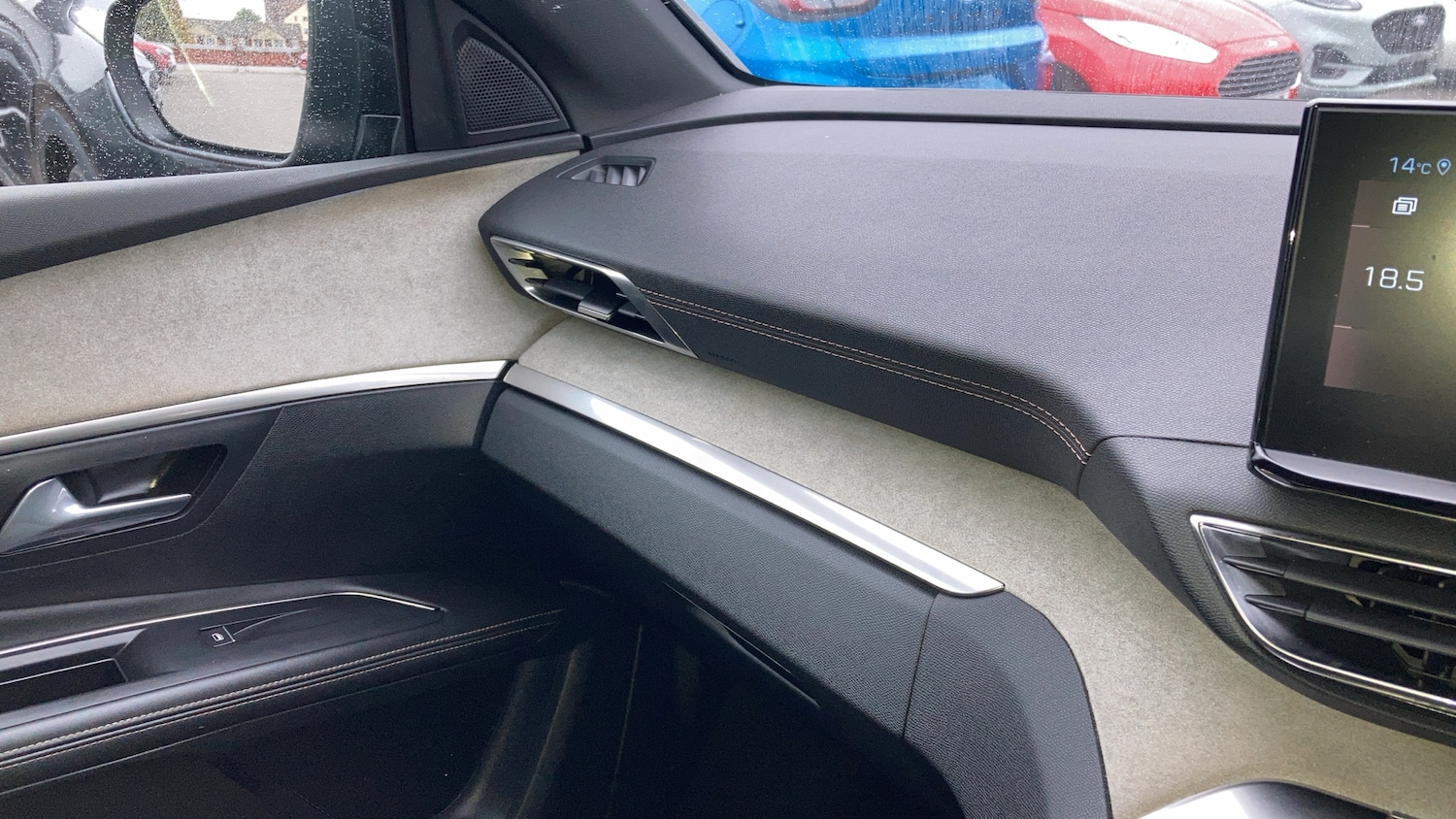 Used Peugeot 5008 2022 for sale - 76974184: Photo 5